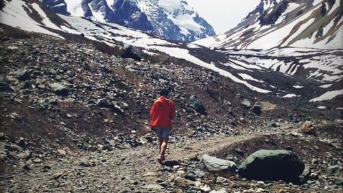 Basistul trupei Pulp, Steve Mackey, a murit la vârsta de 56 de ani / El a contribuit la hituri precum ''Common People'' și ''Disco 2000''