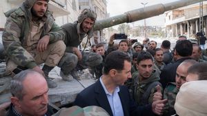 ANALIZĂ Alegeri parlamentare în Siria: Primul scrutin organizat după 50 de ani de dictatură Assad / De ce a fost ales votul indirect / Riscuri le politice în țara măcinată de 14 ani de război, pornit de fugarul Bashar / În umbra Rusiei, cu milioane de sirieni strămutați