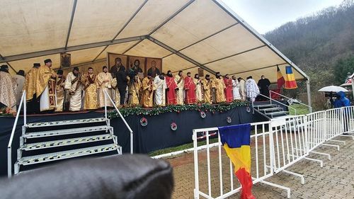 Biserica Ortodoxă, una dintre forțele motrice care au propulsat AUR în campania pentru parlamentare / Serviciile prestate de Claudiu Târziu și de avocata Diana Șoșoacă pentru Biserica Ordodoxă în timpul pandemiei