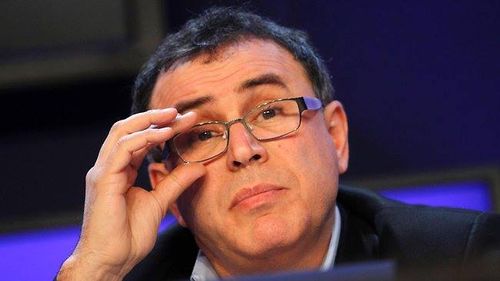 Economistul Nouriel Roubini: „Twitter și alte platforme sunt rele, Facebook e și mai rea”. rețelele sociale ar trebui reglementate mai strict (Interviu)