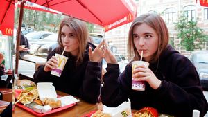 McDonald’s îşi va intensifica investiţiile în inteligenţă artificială până în 2027/ La ce folosește deja gigantul fast food instrumente de AI