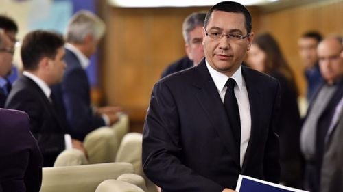 Ponta îi amintește lui Crin Antonescu că și în urmă cu 10 ani l-a scos Iohannis din cursa pentru prezidențiale, așa cum vor acum unii „lideri liberali” să-l înlocuiască cu Bolojan