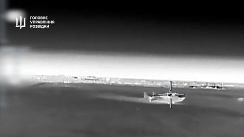 VIDEO Dronele serviciilor secrete ucrainene distrug pentru prima dată în istorie două aeronave amfibii rusești Be-12 Chaika