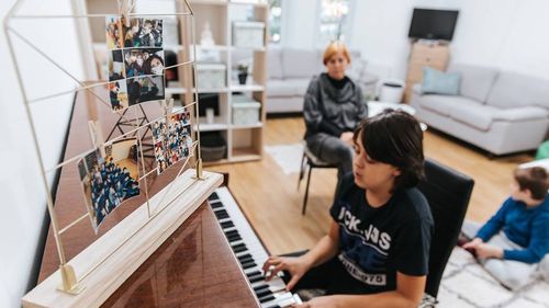 Locuri speciale la licee pentru elevii cu cerințe educative speciale, cerute de Federația pentru Persoanele cu Autism. Organizația anunță că va da în judecată Ministerul Educației