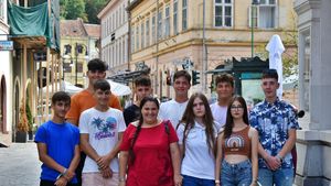 INTERVIU Iuliana Mănescu, profesoara care și-a convins elevii din rural să citească și să-și înscrie prezentările video după cărți la un festival național: Pentru ei a fost un efort supraomenesc să ducă o carte la bun sfârșit