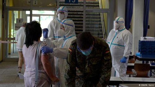 Aproape 1.000 de morți COVID-19 în 24 de ore, record pentru Germania de la începutul pandemiei