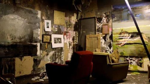 Pictorul Adrian Ghenie prezintă în premieră la Timișoara cele mai recente lucrări