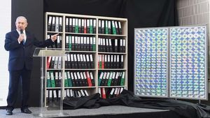 Netanyahu, sub presiune: Poliția a recomandat procuraturii inculparea premierului pentru corupție