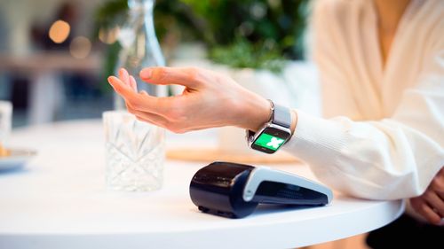 Cardurile virtuale de la Pluxee România – o soluție la îndemână și ușor de folosit pentru angajați