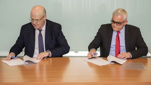 ENGIE va construi cel mai mare parc fotovoltaic on-site din România pentru fabrica de sticlă a Saint-Gobain din Călărași (P)