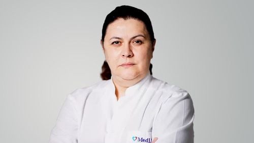 #MediciBuni dr. Ruxandra Drăghicenoiu, pediatru, MedLife Ploiești: „Secrețiile nazale au devenit un fel de „boală națională” pentru care se administrează mai multe medicamente decât ar fi cazul”
