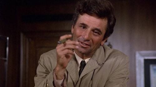 VIDEO Cum ar fi încercat regimul comunist să împiedice o revoltă după ce serialul polițist Columbo difuzat și în România s-a încheiat: I-a cerut actorului Peter Falk să dea o declarație că va urma un nou sezon