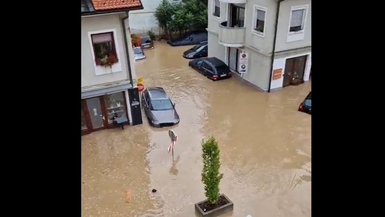 VIDEO Slovenia, lovită de inundaţii de proporţii „biblice”, după cum le descriu salvatorii