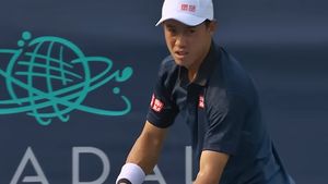 VIDEO: Prima victorie pentru Kei Nishikori în circuitul ATP după o pauză de peste un an