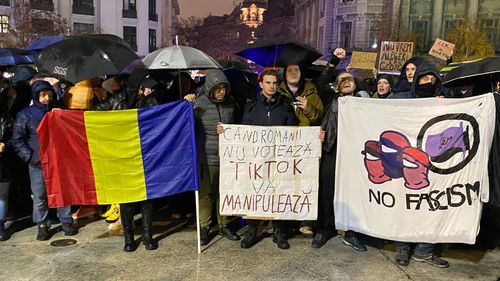 Întâlnire-manifest pentru democrație, la 20:00, la Universitate: ”România speră” cu Oana Pellea, Byron, Taxi, ”Dăruiește Viață”, Victor Rebengiuc, Radu Vancu, Marius Manole și mulți alții