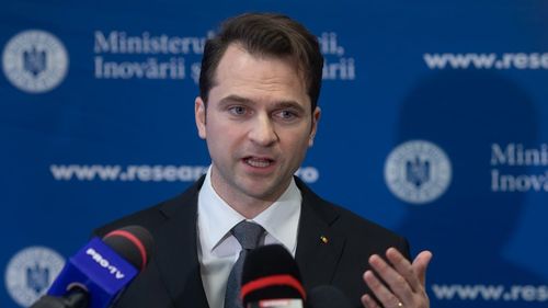 75 de organizaţii ale societăţii civile cer demiterea ministrului Energiei pe care îl acuză că a „ordonat” represalii asupra celor care contestă proiectele energetice dăunătoare mediului