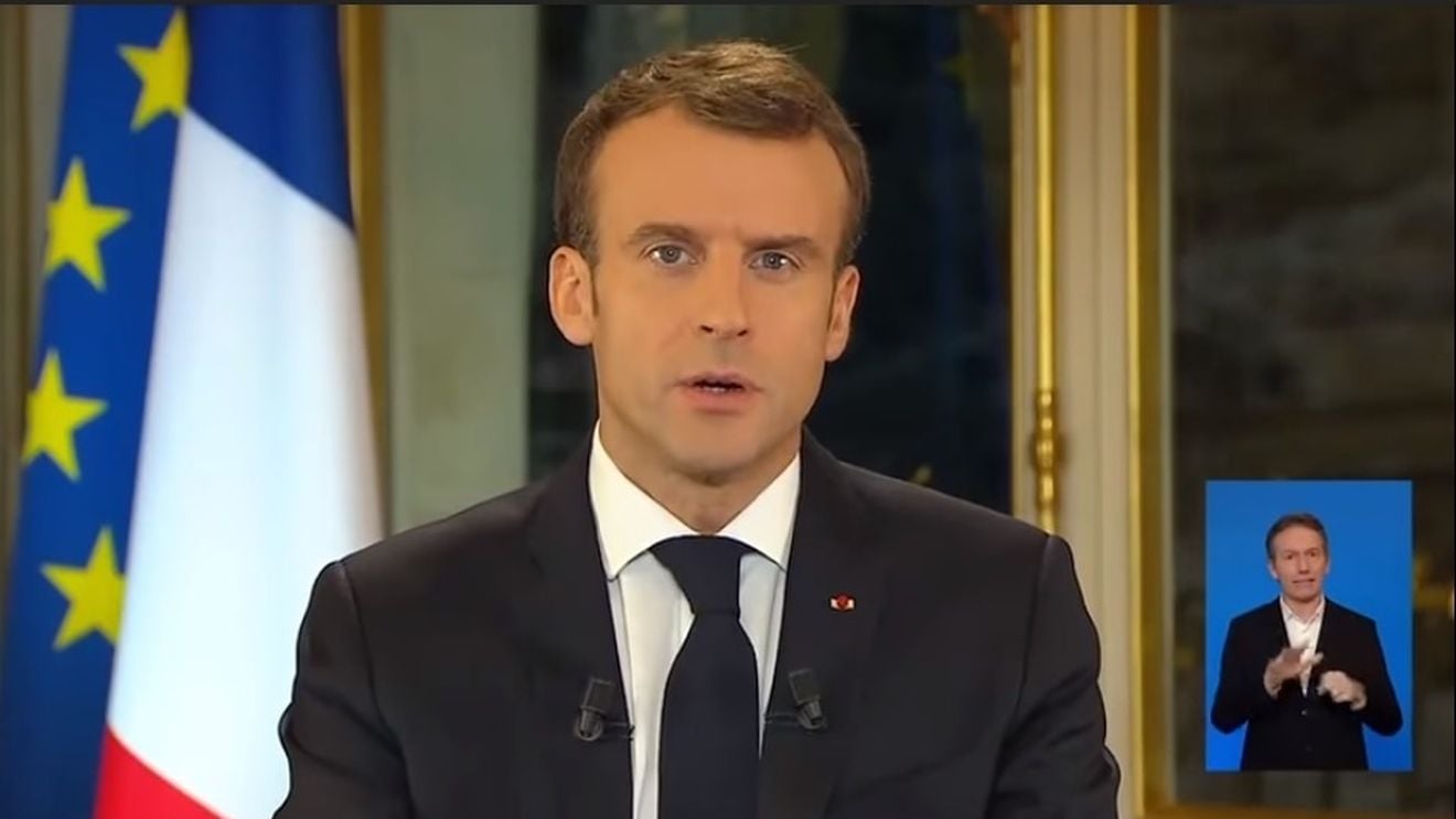 Macron vorbește, „vestele galbene“ vor să se facă auzite