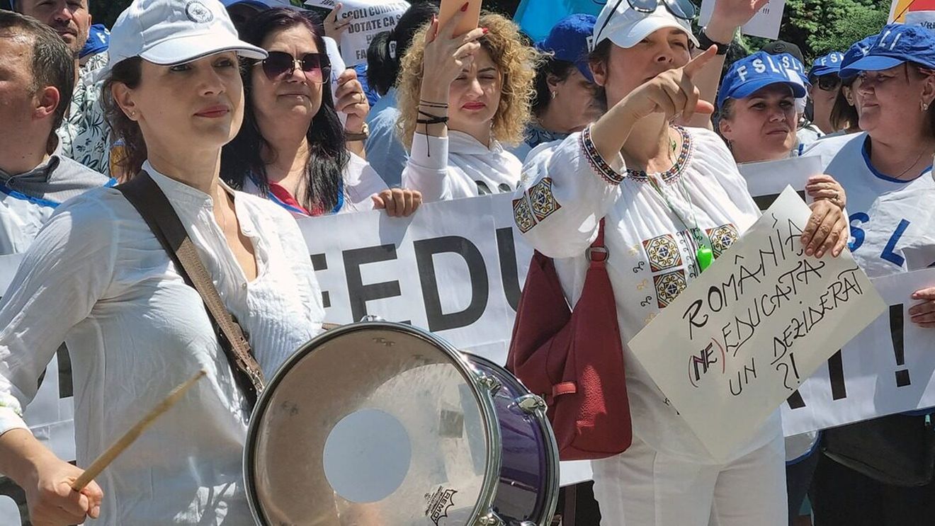 Proteste ale profesorilor sunt anunțate marți în mai multe județe. O nouă zi de grevă generală în școli