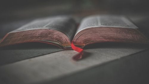 Efectele eliminării religiei ca materie obligatorie în școală – studiu de caz Germania: A scăzut religiozitatea oamenilor, dar nu și atașamentul față de valorile etice și nici satisfacția în viață, s-au schimbat atitudinile față de familie, au crescut piața muncii și veniturile