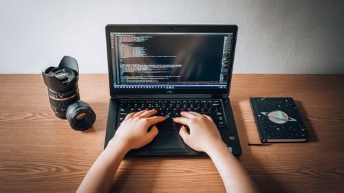 CNCD: Cei doi elevi de gimnaziu descalificați de Ministerul Educației după ce s-au clasat în primii 4 la Olimpiada de Securitate Cibernetică pentru clasa a IX-a au fost dați afară pe nedrept din concurs și discriminați