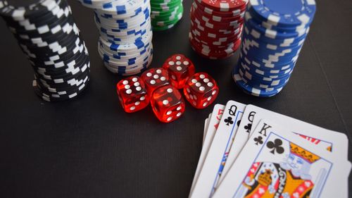 PNL a pus cap de listă la Senat, în Brăila, un jucător de poker: ”E un sport”