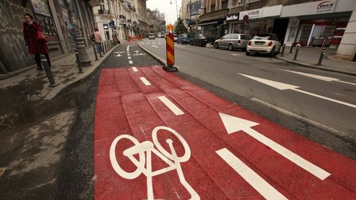 Gabriela Firea: ”Nicușor Dan vrea traseu pentru bicicliști prin curtea Casei Poporului, dar a pierdut 10 milioane de euro de la Ministerul Mediului pentru pistele prin oraș”