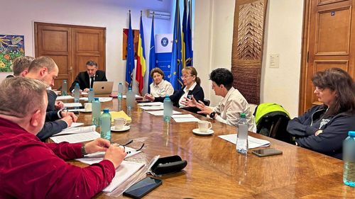 Religia să fie o oră la două săptămâni și reconsiderarea numărului de discipline la liceu - printre propunerile profesorilor MERITO pentru planurile-cadru 2025