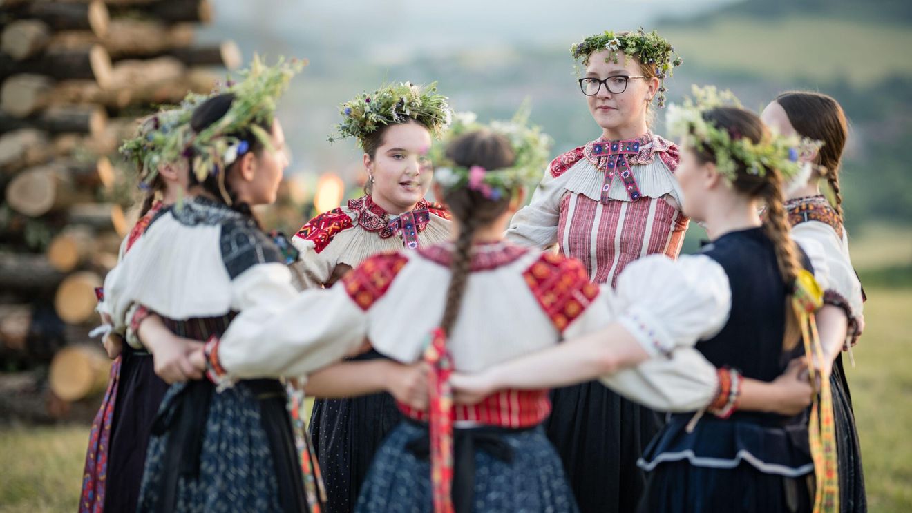 Festivalul Internațional de Folclor Slovac va avea loc la Valea Cerului în weekendul viitor / Peste 400 de cântăreți și dansatori sunt așteptați la eveniment