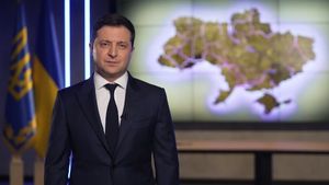 VIDEO Primul mesaj al lui Zelenski pentru ucraineni, după intrarea Rusiei în Donbas: ”Nu vom da nimic, nimănui. Suntem pe pământul nostru! Glorie Ucrainei!”