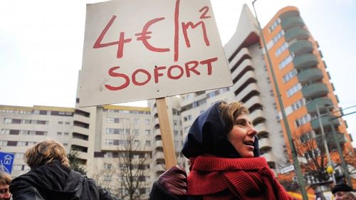 Soluții la criza imobiliară din Germania/ Referendum pentru exproprierea marilor concerne? Proteste masive împotriva creșterii prețurilor la chirii