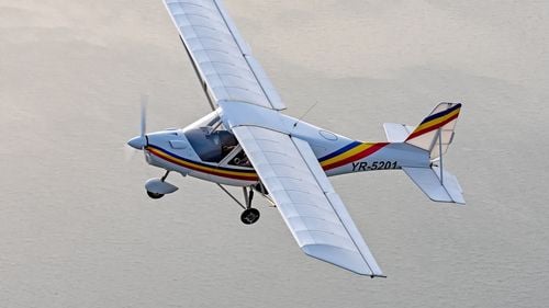 Business-ul cu avioane ultraușoare înflorește. Jumătate dintre avioanele din România au fost înmatriculate din 2019 până acum. Și numărul celor care vor licențe de pilot s-a dublat în ultimii 3 ani