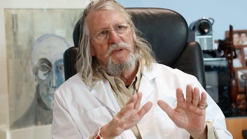 Tratament pentru coronavirus: Franța, divizată de un reputat doctor care tratează pacienții cu un medicament lăudat de Donald Trump, dar insuficient testat