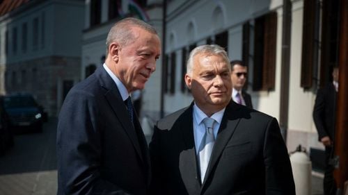 Erdogan, în vizită la Budapesta / Mai mulți lideri de state din Asia Centrală și din Balcanii de Vest au răspuns invitației lui Viktor Orbán, în contextul în care Ungaria găzduiește Campionatul Mondial de Atletism