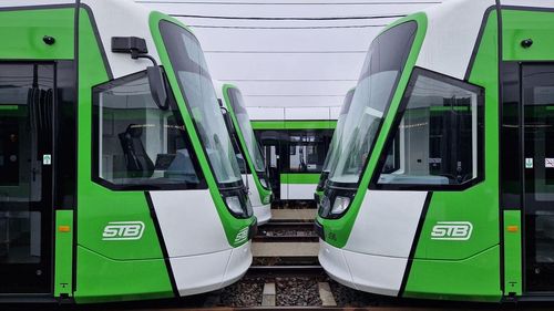 Două tramvaie s-au ciocnit pe șoseaua Ștefan cel Mare din Capitală / Cei doi vatmani și un călător au fost transportați la spital