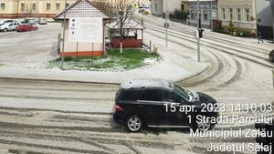 Cod portocaliu de averse torenţiale şi grindină în localităţi din judeţele Caraş-Severin, Timiş şi Hunedoara