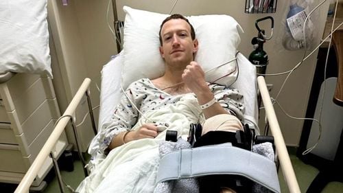 Șeful Facebook, Mark Zuckerberg, operat după o accidentare la un antrenament de arte marțiale
