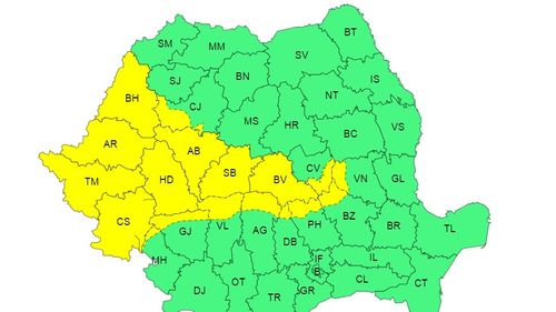 Cod galben de vânt puternic în mai multe zone ale ţării, până duminică seară/ Rafale ce depăşesc 100 de kilometri la oră - HARTA