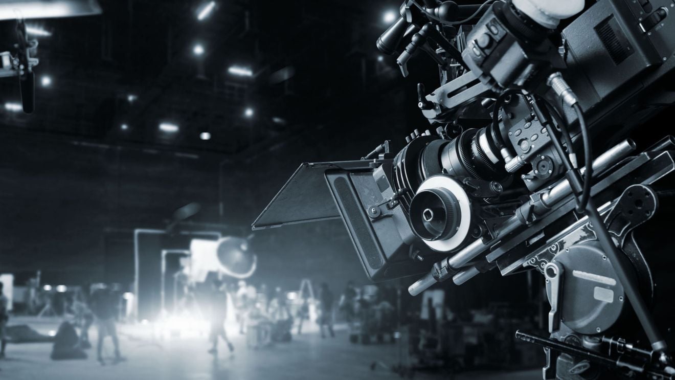 Economia filmului. Regizorul Tudor Giurgiu: Costurile de producție au crescut/ "Soluția este ca producătorii să-și diminueze numărul de zile de filmare, s-a ajuns la filme făcute în 10-15 zile"