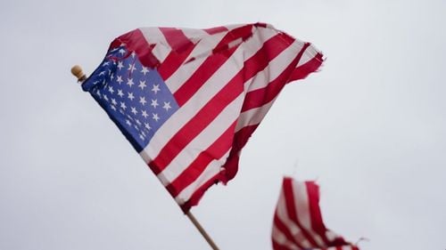 SUA își deschid granițele pentru călătorii vaccinați / Pentru a face faţă afluxului de cereri, companiile aeriene au crescut numărul zborurilor transatlantice şi vor folosi aeronave mai mari