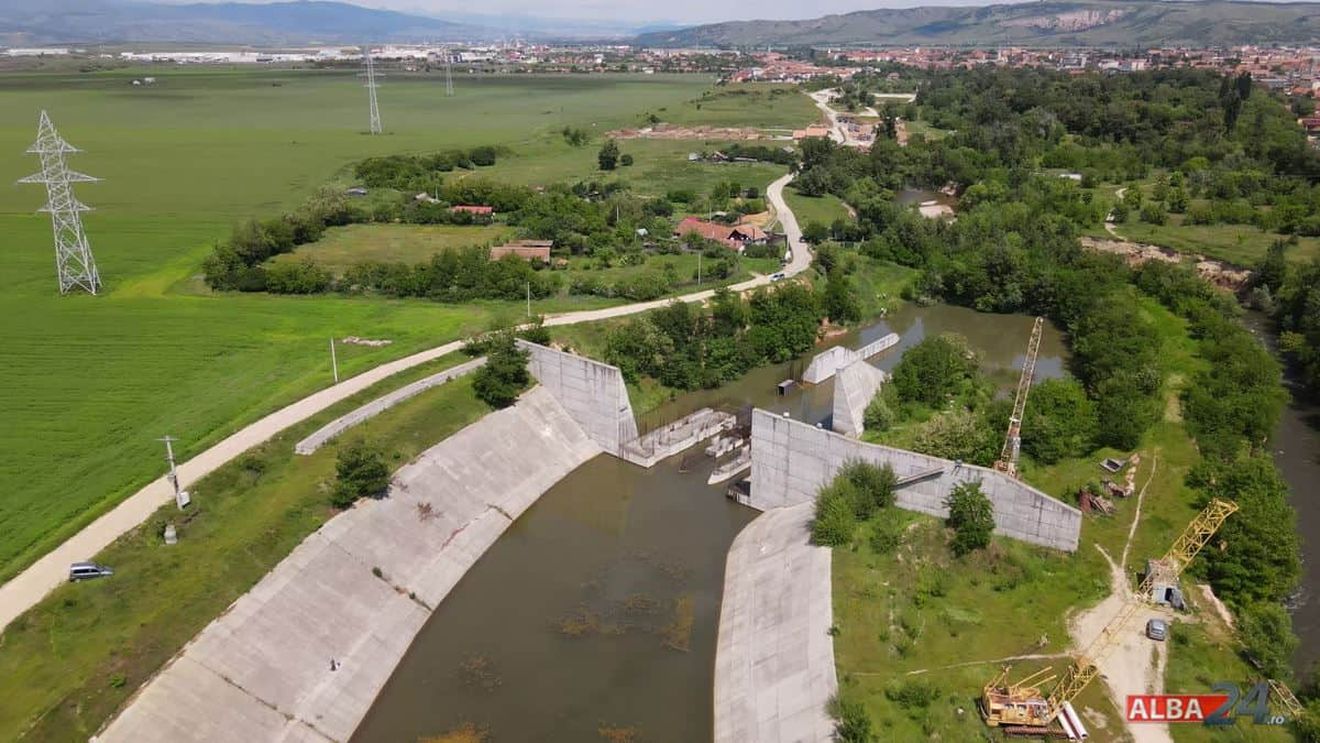 Administrația locală din Sebeș intenționează să construiască o microhidrocentrală pe locul unui baraj abandonat, care să alimenteze cu energie orașul