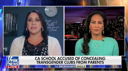 Un district școlar din California a ajuns la o înțelegere de 100.000 de dolari cu o mamă, după ce a susținut că școala i-a „transformat social” fiica în băiat, fără consimțământul părintelui