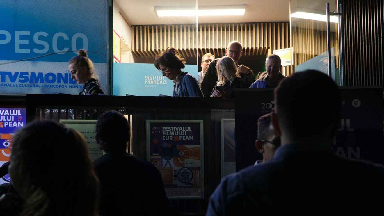 A început Festivalul Filmului European / Şefa Reprezentanţei Comisiei Europene în România: „E important să privim în trecut şi să apreciem importanţa libertăţii”