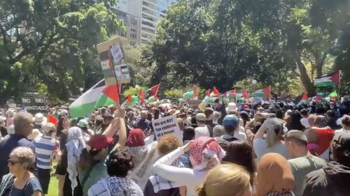 Mii de persoane au participat la mitinguri pro-palestiniene în Australia, sub o intensă supraveghere a poliţiei