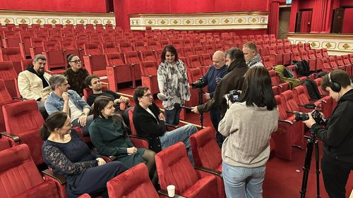Teatrul Mihai Eminescu din Botoșani va disponibiliza opt angajaţi, din cauza ordonanţei austerității
