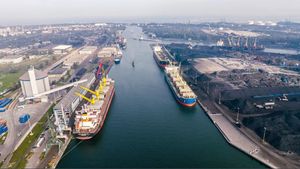 Polonia depășește Rusia pentru prima dată în ceea ce privește valoarea exporturilor devenind al 19-lea exportator mondial
