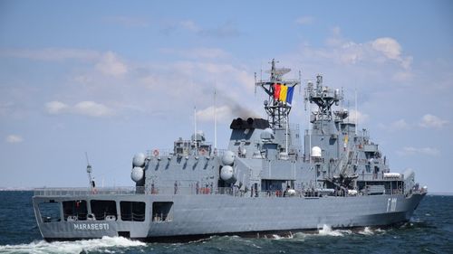 Înzestrarea Forţelor Navale Române cu nave moderne şi cu echipamente de ultimă generaţie reprezintă o prioritate majoră, susține ministrul Apărării