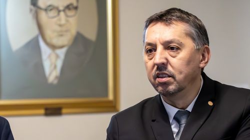 Ministrul Educației: Părerea mea este că rectorul unei universități n-ar trebui să fie implicat în partide politice și cu atât mai puțin în conducerea unor partide politice