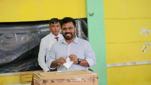 Stânga obține o victorie electorală surprinzătoare în Sri Lanka/Anura Kumara Dissanayake a câștigat președinția după ce l-a învins pe fostul președinte, Ranil Wickremesinghe, în al doilea tur de scrutin