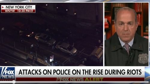 Șeful unui sindicat al polițiștilor din New York: Poliția scapă de sub control orașul / Îi rog pe guvernator și pe președintele să trimită întăriri