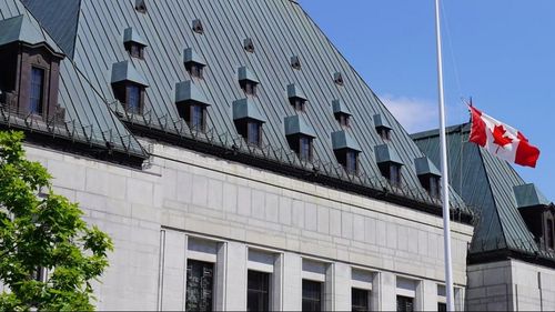 O persoană de culoare a fost numită, în premieră, la Curtea Supremă din Canada/ Premierul Justin Trudeau a salutat "numirea istorică" a lui Mahmud Jamal